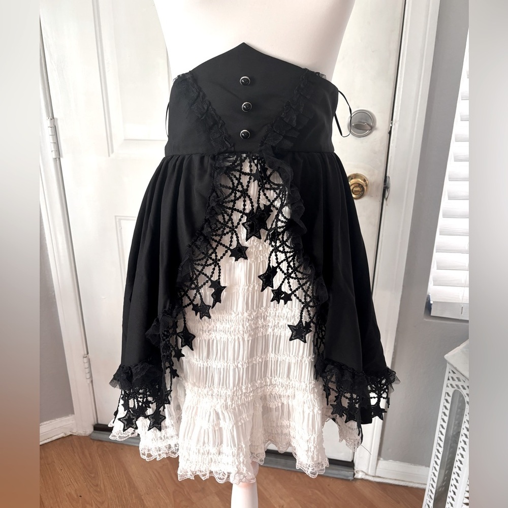 Dark in love/dolls kill celestial retro black|white a-line midi skirt;large nwot